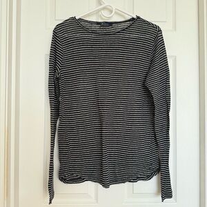 GAP Black & White Long Sleeve Crewneck Top – Size S